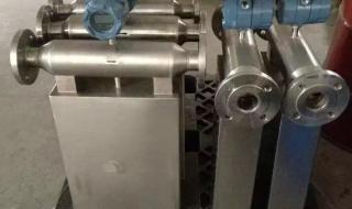 科里奥利质量流量计